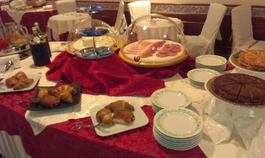 Hotel San Clemente Santarcangelo di Romagna Nhà hàng bức ảnh